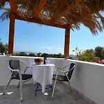 מלון Georgia 3*