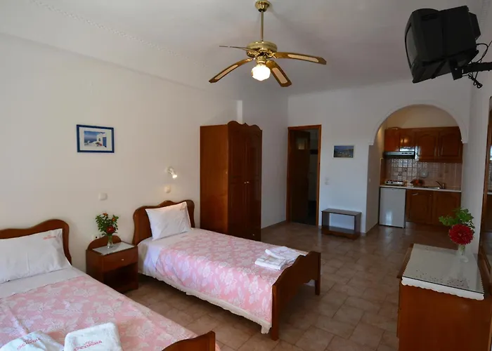 Georgia Perissa (Santorini)