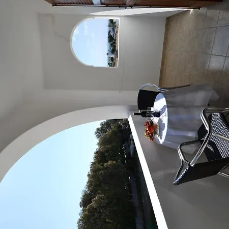 Hotel Georgia Perissa (Santorini)