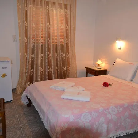 Georgia Hotel 3*