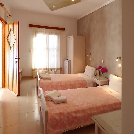 Hotel Georgia Perissa (Santorini)