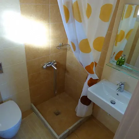 Georgia 3* Perissa (Santorini)